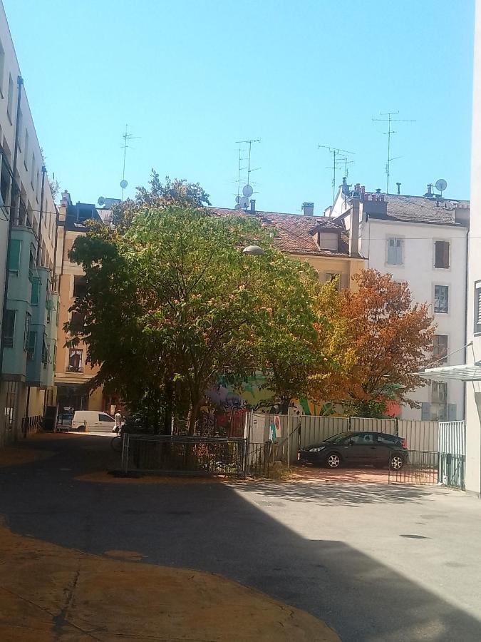 Charming Flat Center And Near The Lake Geneva Exterior foto